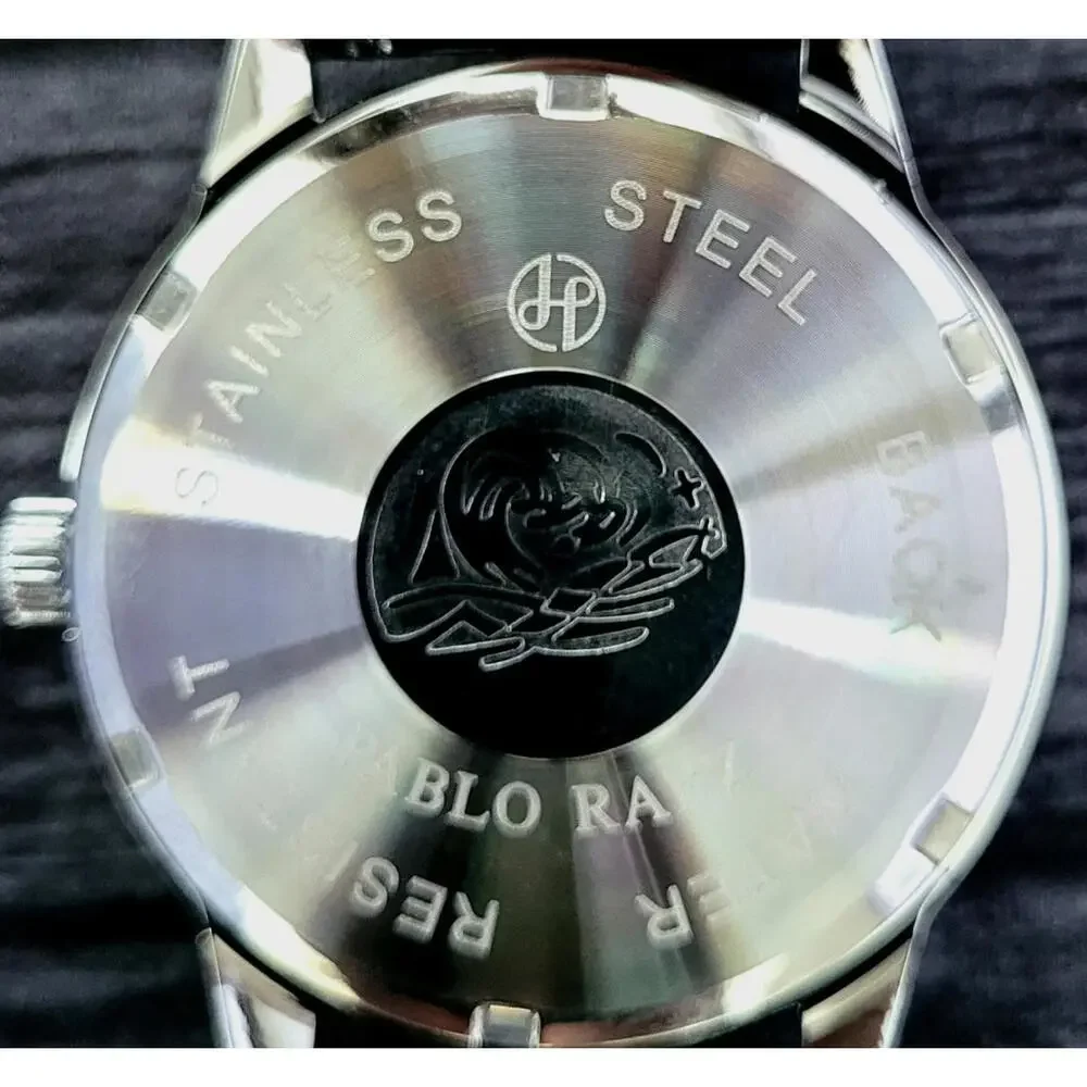 New Vintage Pablo Raez Mens Slv Wht‎ Steel Presage 40mm Watch